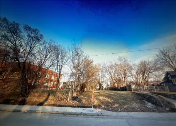 3009 Indiana AVE, Kansas City, MO 64128