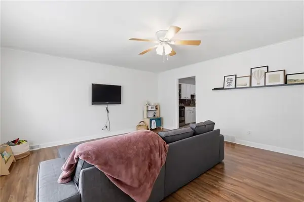 421 W 88 ST, Kansas City, MO 64114
