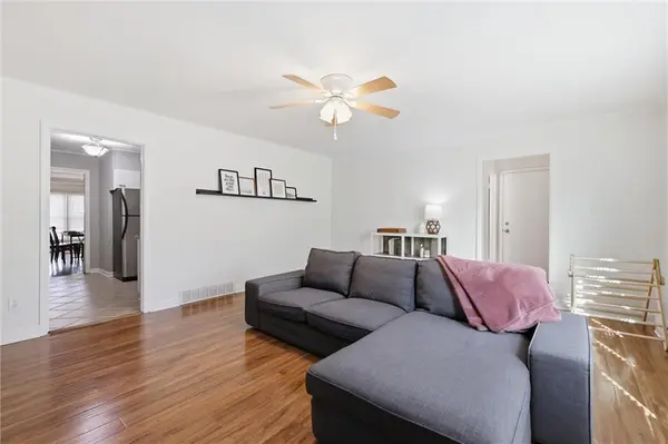 421 W 88 ST, Kansas City, MO 64114
