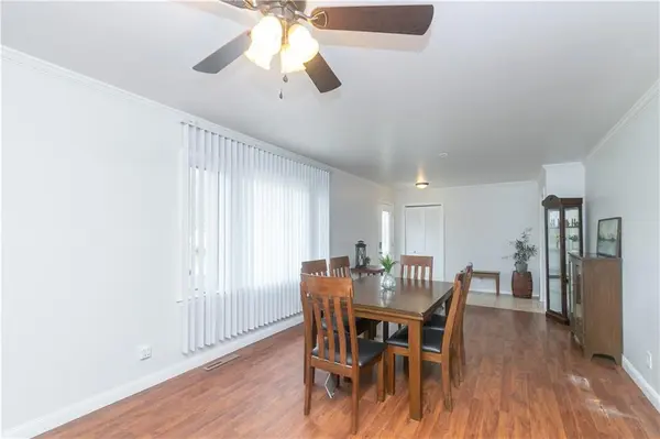 4404 E 137th ST, Grandview, MO 64030