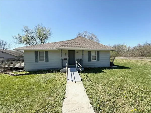 34702 S Ford RD, Archie, MO 64725