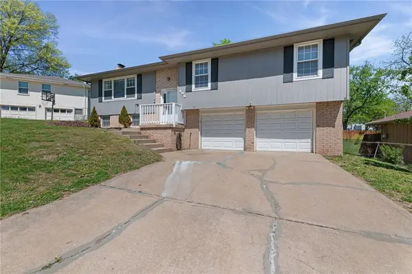106 NW 61st ST, Gladstone, MO 64118