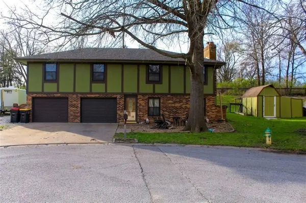 1108 Williams ST,  Excelsior Springs,  MO 64024