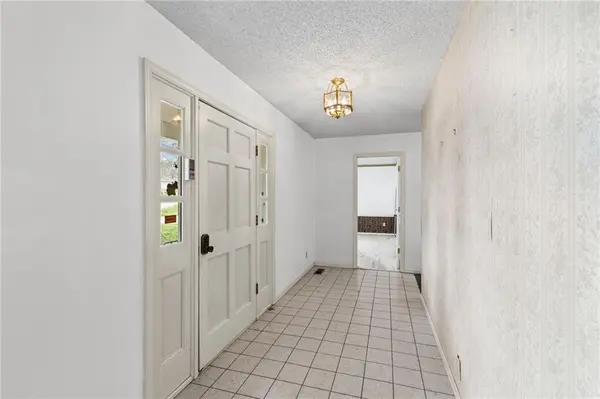 3300 S Hawthorne AVE, Independence, MO 64052