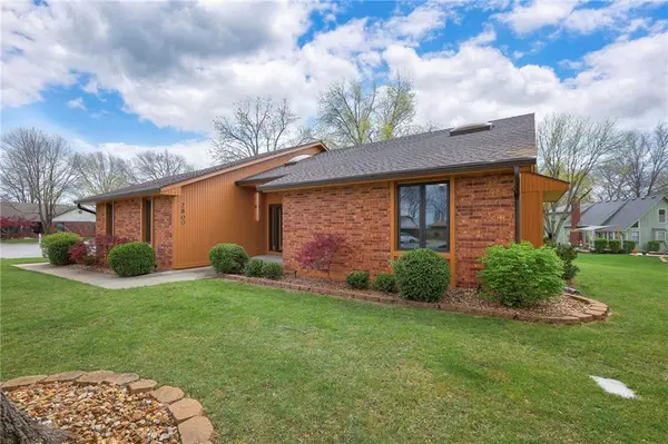 2800 Mohican AVE, Independence, MO 64057