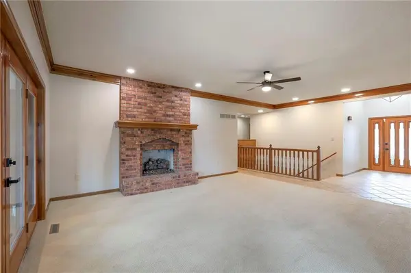 2800 Mohican AVE, Independence, MO 64057