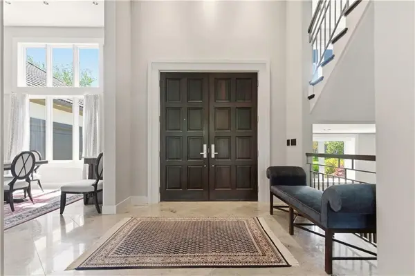 4824 W 144th TER, Leawood, KS 66224