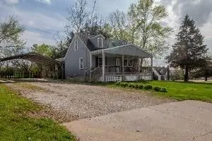 403 Locust ST, Harrisonville, MO 64701