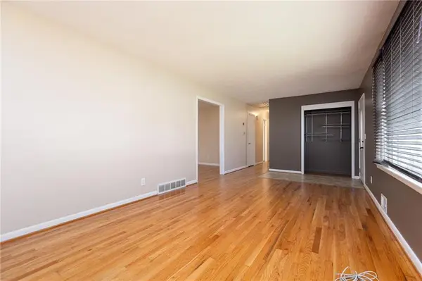 3101 NE 66th TER, Gladstone, MO 64119