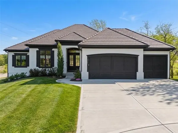5701 NW 103rd ST, Kansas City, MO 64154