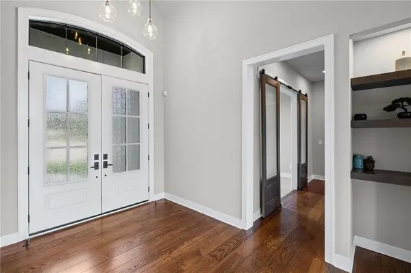 5701 NW 103rd ST, Kansas City, MO 64154