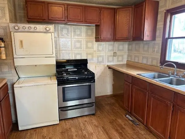 112 Hollywood BLVD, Belton, MO 64012