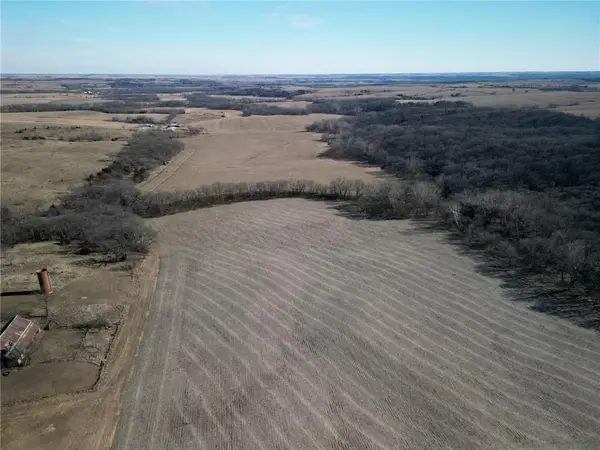 WP001 Gilsen Creek RD, Onaga, KS 66521