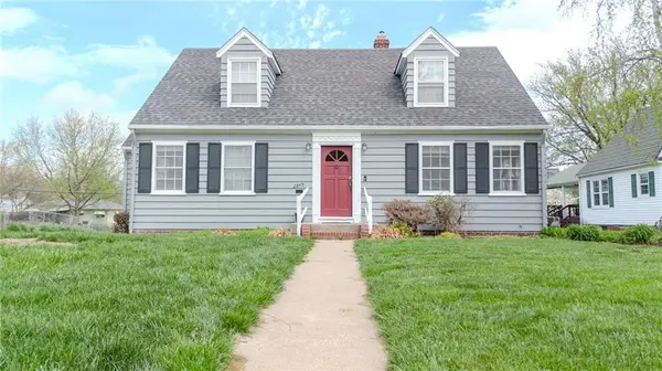 2845 Mitchell AVE, St Joseph, MO 64507