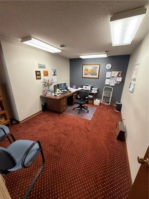 715 Bridge St ST, Humboldt, KS 66755