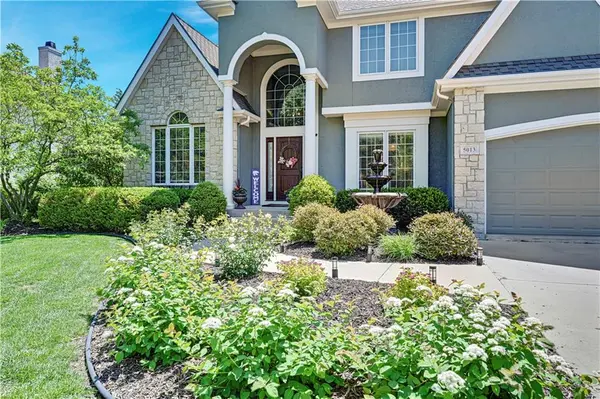 5013 W 150TH ST, Leawood, KS 66224