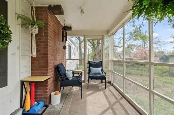 5501 Russell ST, Mission, KS 66202