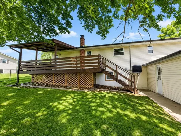 130 NE 1271 RD, Knob Noster, MO 65336