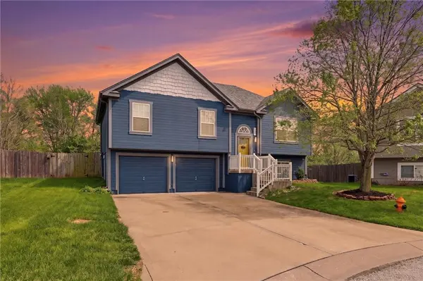 931 S Jones CT, Independence, MO 64056