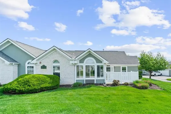 7127 Meadow View ST,  Shawnee,  KS 66227