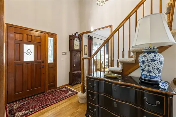 12912 Rosewood ST, Leawood, KS 66209