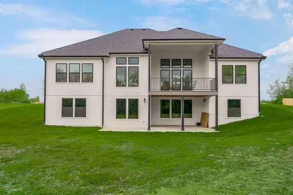 12749 NE Cherokee DR, Adrian, MO 64720