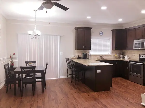 7890 W 158 CT, Overland Park, KS 66223