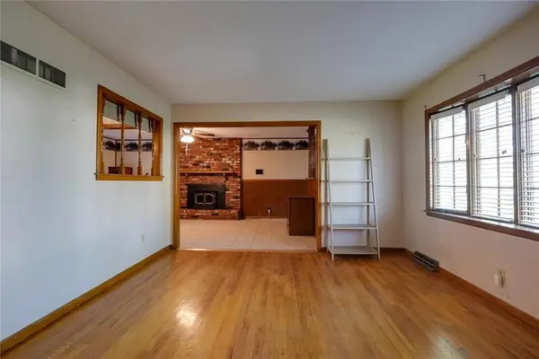 3515 S Park AVE, Independence, MO 64052
