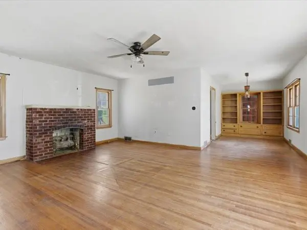 38022 T HWY, Camden, MO 64017