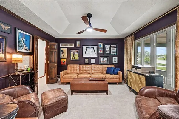 2000 June ST, Excelsior Springs, MO 64024