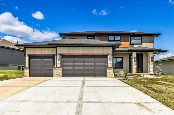 11427 Rye DR, Kearney, MO 64060