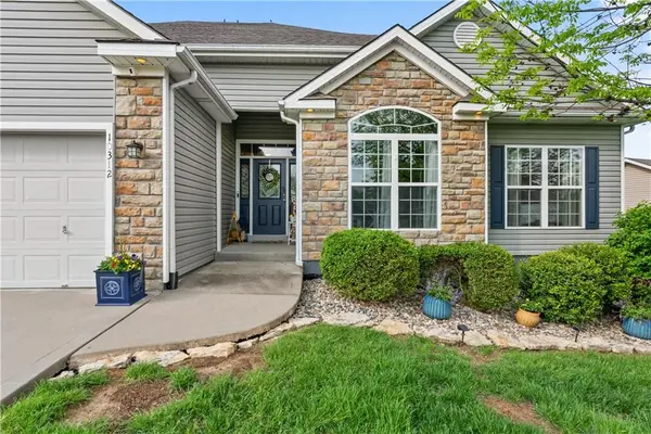 10312 N Hedges AVE, Kansas City, MO 64157