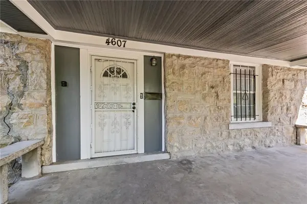 4607 Olive ST, Kansas City, MO 64130