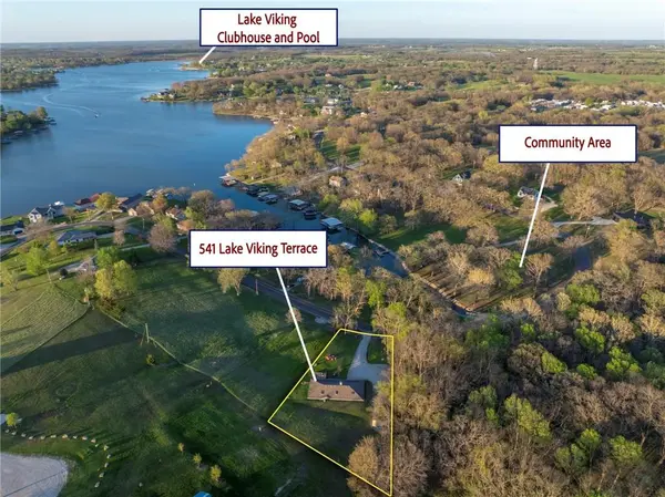 541 Lake Viking TER, Gallatin, MO 64640