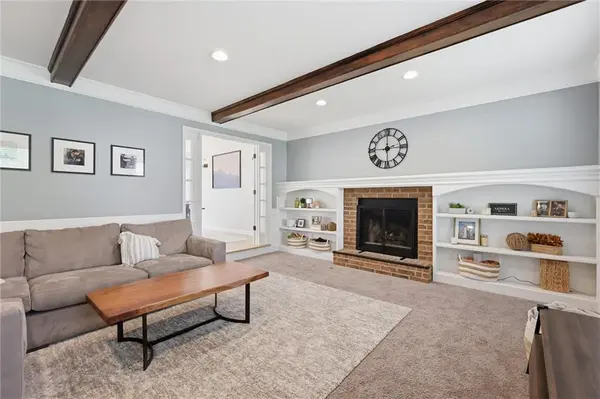 15317 W 83rd TER, Lenexa, KS 66219