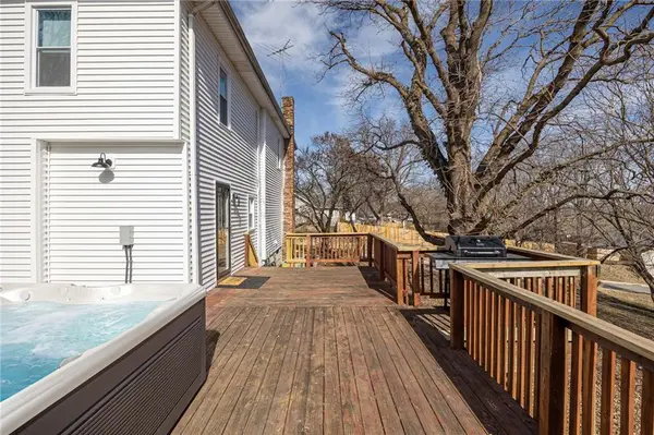106 North ST, Farley, MO 64028