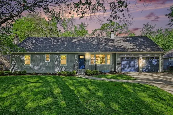 6608 Reeds DR, Mission, KS 66202