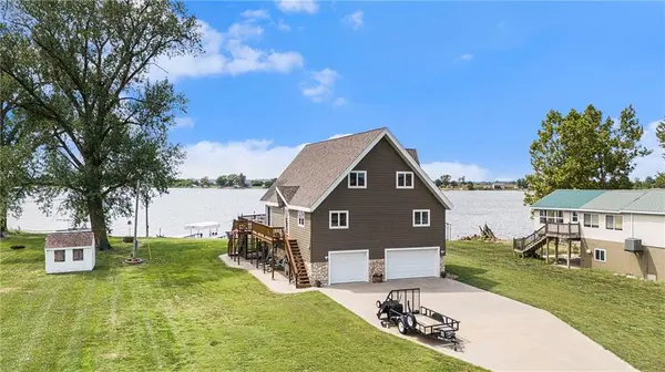 512 Lake Shore DR, Craig, MO 64437