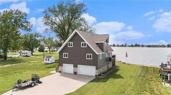 512 Lake Shore DR, Craig, MO 64437