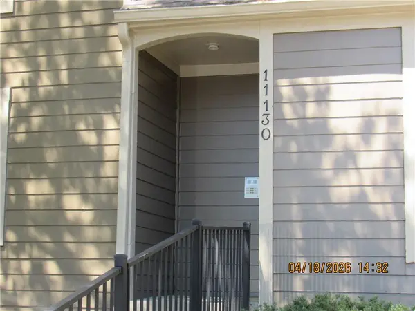 11130 Nieman RD #101, Overland Park, KS 66210