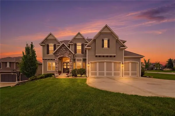 8117 Millridge ST, Lenexa, KS 66220