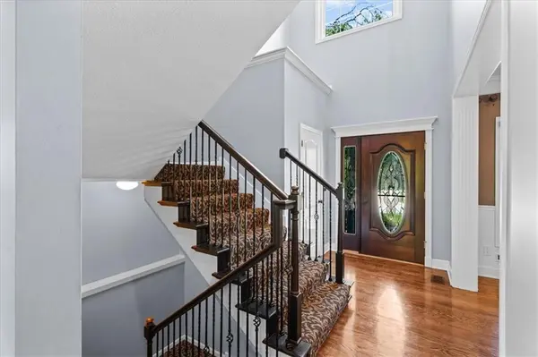 2408 SW REGENCY DR, Lee's Summit, MO 64082