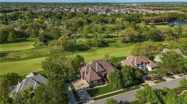 3604 W 153rd ST, Leawood, KS 66224