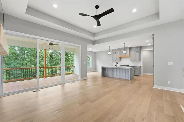 812 Foxglove LN, Kearney, MO 64060