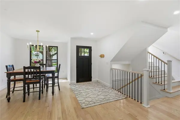 7927 Chadwick ST, Prairie Village, KS 66208