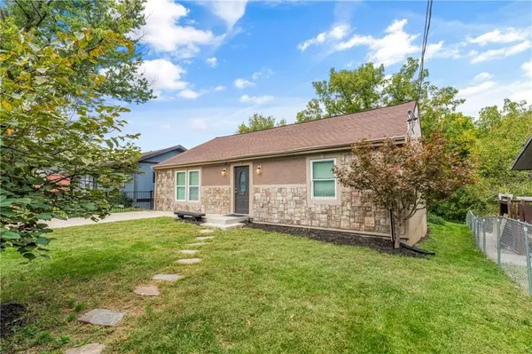 5820 NE 61st ST, Kansas City, MO 64119