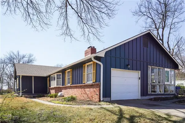 2503 Alabama ST, Lawrence, KS 66046