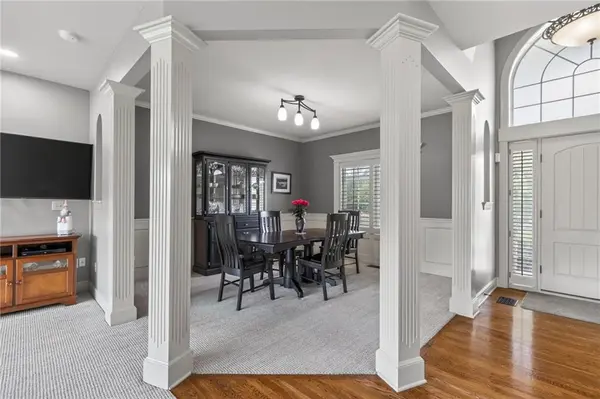 8502 NE 100th TER, Kansas City, MO 64157