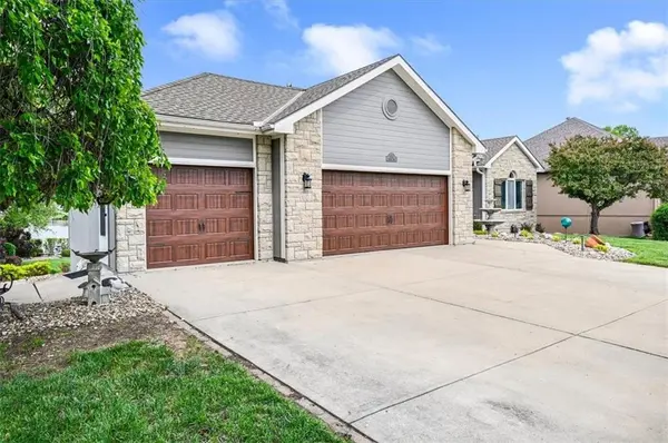 18152 Cypress Bend N/A, Basehor, KS 66007