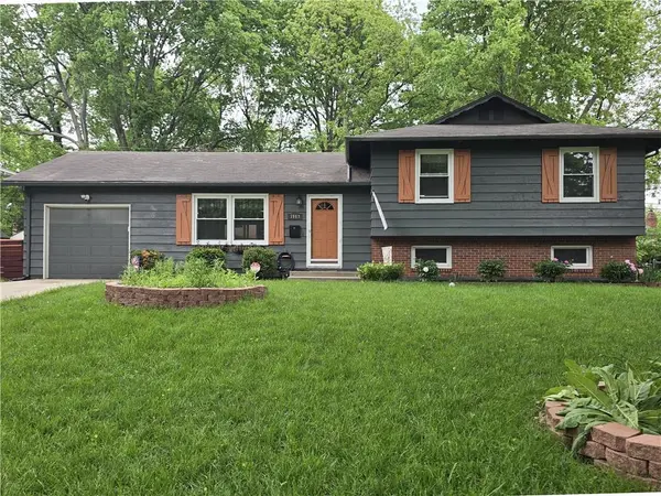 7113 Slater ST, Merriam, KS 66204